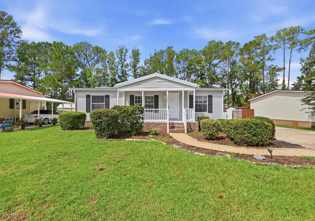 Photo 3 of Manufactured home for sale at 3265 Lyndon Dr, Little River, SC 29566 | MLS# 2619649 | Listing updated on 2026-10-07