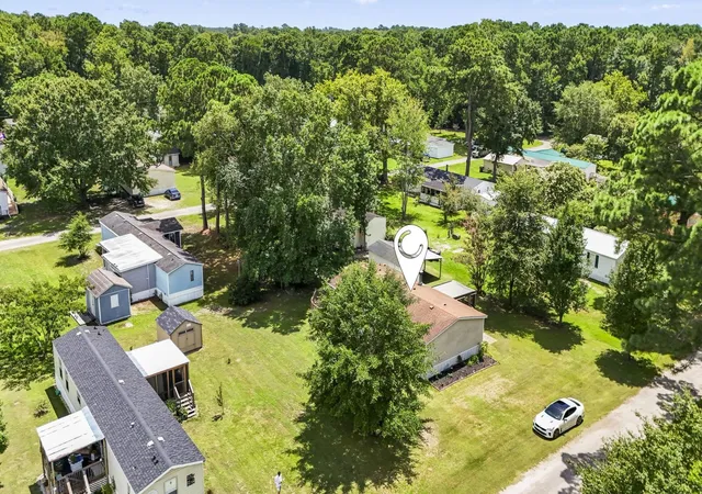 Photo 3 of Manufactured home for sale at 11140 Mcdowell Shortcut Rd, Murrells Inlet, SC 29576 | MLS# 2619773 | Listing updated on 2026-09-08