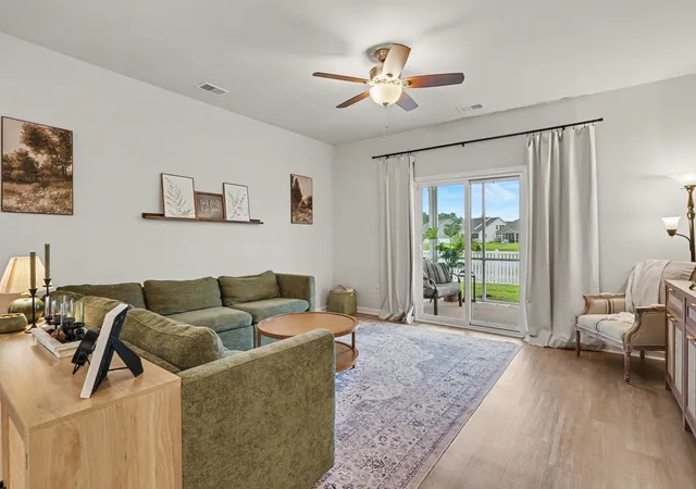 Photo 3 of Single family home for sale at 8108 Forest Edge Dr, Myrtle Beach, SC 29579 | MLS# 2619794 | Listing updated on 2026-09-25