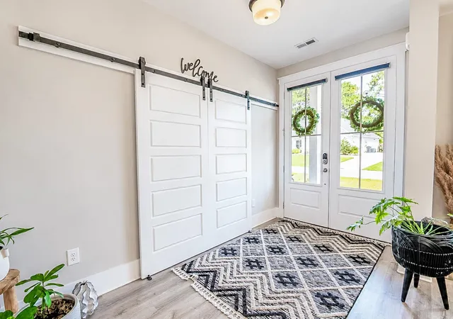 Photo 3 of Single family home for sale at 669 Pacific Cmns Dr, Myrtle Beach, SC 29575 | MLS# 2619883 | Listing updated on 2026-09-11