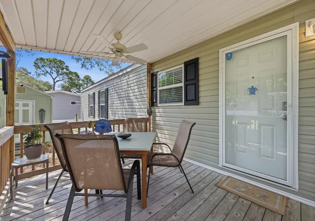 Photo 3 of Manufactured home for sale at 4604 Albatross St, North Myrtle Beach, SC 29582 | MLS# 2619936 | Listing updated on 2026-09-03