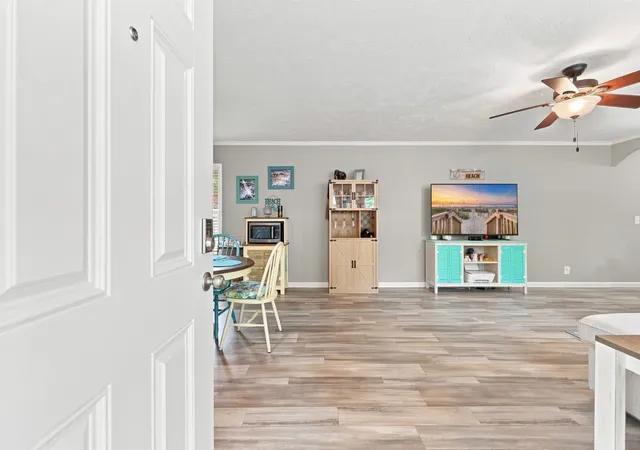 Photo 4 of Manufactured home for sale at 4604 Albatross St, North Myrtle Beach, SC 29582 | MLS# 2619936 | Listing updated on 2026-09-03