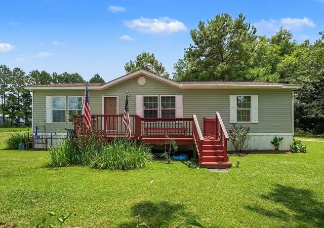 Photo 2 of Sale Pending at 1894 Highway 646, Loris, SC 29569 | MLS# 2619999 | Listing updated on 2026-09-25