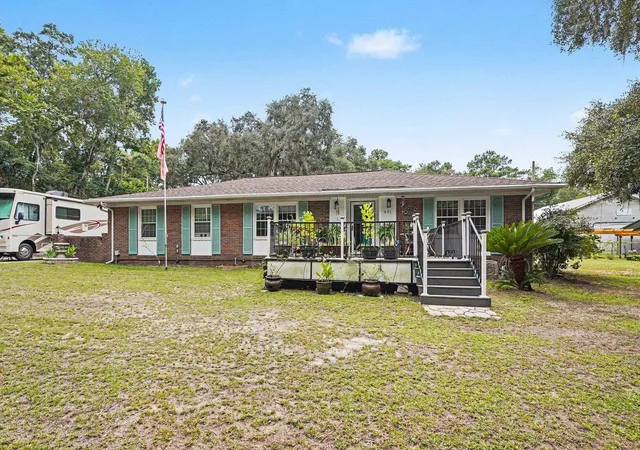 Photo 2 of Single family home for sale at 991 Small Ln, Conway, SC 29526 | MLS# 2620013 | Listing updated on 2026-09-03