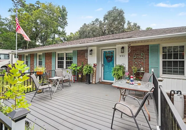 Photo 3 of Single family home for sale at 991 Small Ln, Conway, SC 29526 | MLS# 2620013 | Listing updated on 2026-09-03