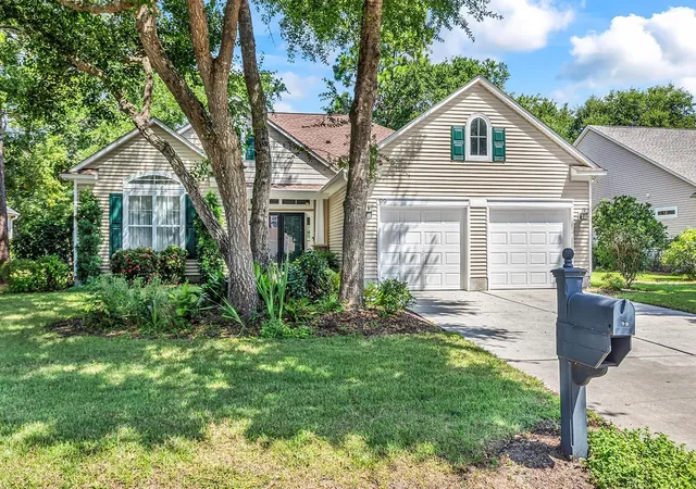 Photo 1 of Sale Pending at 99 Wickham Ct, Pawleys Island, SC 29585 | MLS# 2620030 | Listing updated on 2026-09-05