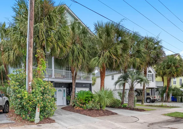 Photo 3 of Single family home for sale at 1110-c Ocean Blvd S, Surfside Beach, SC 29575 | MLS# 2620080 | Listing updated on 2026-09-11