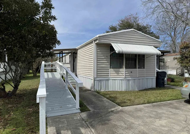 Photo 1 of Manufactured home for sale at 15 Musket St, Murrells Inlet, SC 29576 | MLS# 2620083 | Listing updated on 2026-09-07