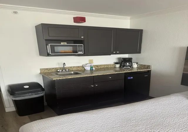 Photo 3 of Sale Pending at 1501 Ocean Blvd S #521, Myrtle Beach, SC 29577 | MLS# 2620089 | Listing updated on 2026-09-29