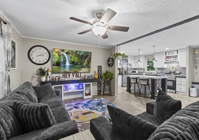 Photo 4 of Manufactured home for sale at 271 Williamson Lake Cir, Conway, SC 29526 | MLS# 2620178 | Listing updated on 2026-09-10