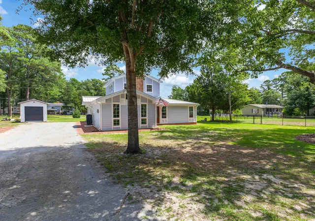 Photo 2 of Single family home for sale at 1851 Oakland Dr, Ocean Isle Beach, NC 28469 | MLS# 2620309 | Listing updated on 2026-09-12