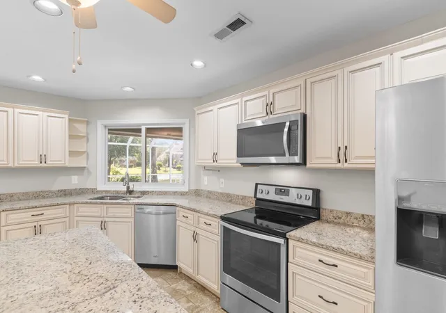 Photo 4 of Single family home for sale at 8256 Timber Ridge Rd, Conway, SC 29526 | MLS# 2620312 | Listing updated on 2026-09-24