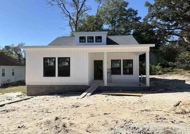 Photo 3 of Single family home for sale at 4362 Ellis Ave, Little River, SC 29566 | MLS# 2620350 | Listing updated on 2026-10-22