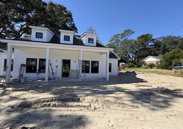 Photo 3 of Single family home for sale at 4358 Ellis Ave, Little River, SC 29566 | MLS# 2620353 | Listing updated on 2026-10-22