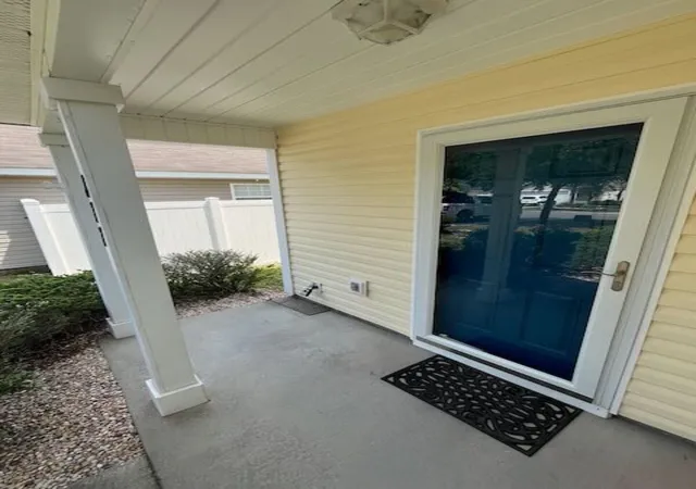 Photo 3 of Sale Pending at 877 Silvercrest Dr, Myrtle Beach, SC 29579 | MLS# 2620449 | Listing updated on 2026-09-02
