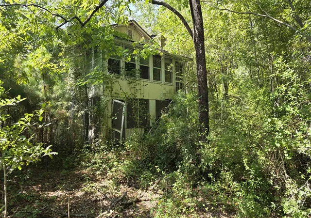 Photo 3 of Sale Pending at 8476 Grapevine Ct, Gresham, SC 29546 | MLS# 2620450 | Listing updated on 2026-09-11