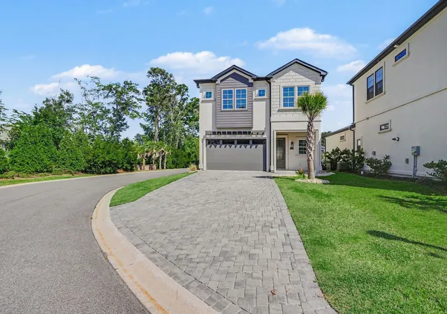 Photo 3 of Single family home for sale at 6774 Ocean Breeze Loop, Myrtle Beach, SC 29572 | MLS# 2620470 | Listing updated on 2026-09-10