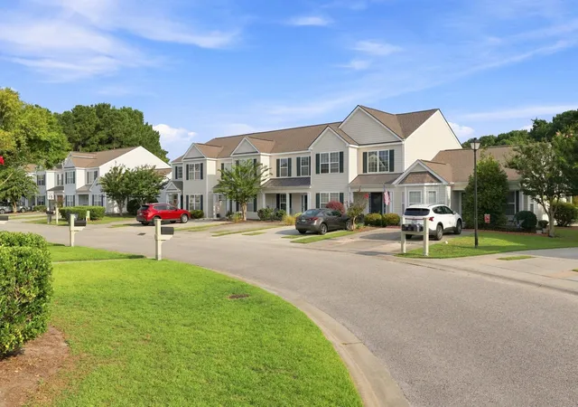 Photo 2 of Townhouse for sale at 1282 Harvester Cir #1282, Myrtle Beach, SC 29579 | MLS# 2620497 | Listing updated on 2026-10-22