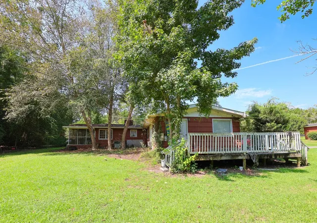 Photo 3 of Single family home for sale at 100 Highway 521, Andrews, SC 29510 | MLS# 2620518 | Listing updated on 2026-09-30