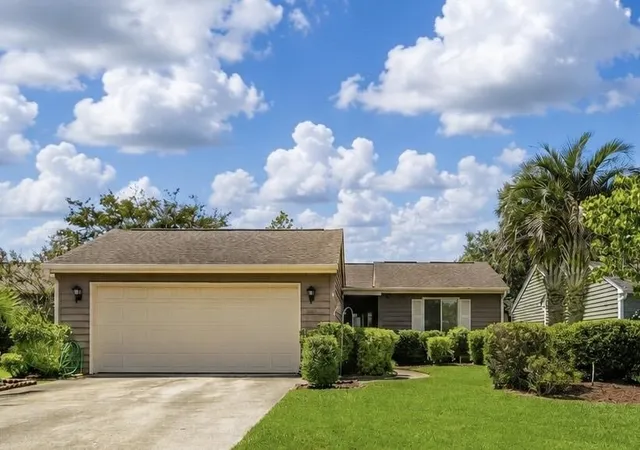 Photo 1 of Single family home for sale at 203 Birkdale Ln, Myrtle Beach, SC 29588 | MLS# 2620561 | Listing updated on 2026-09-09