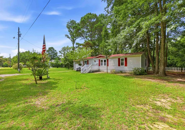 Photo 3 of Sale Pending at 135 Ann Rudiger Ln, Longs, SC 29568 | MLS# 2620607 | Listing updated on 2026-09-03