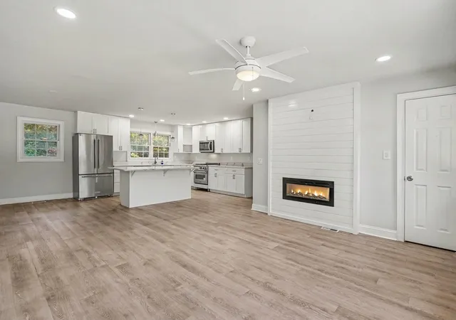 Photo 3 of Sale Pending at 7613 Driftwood Dr, Myrtle Beach, SC 29572 | MLS# 2620623 | Listing updated on 2026-09-09