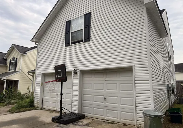 Photo 2 of Single family home for sale at 4037 Pennington Dr, Rock Hill, SC 29732 | MLS# 2620649 | Listing updated on 2026-09-02