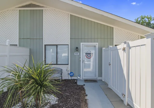Photo 1 of Townhouse for sale at 1441 Turkey Ridge Rd #D, Surfside Beach, SC 29575 | MLS# 2620719 | Listing updated on 2026-09-25