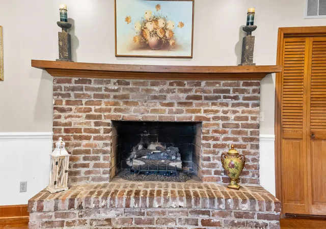 Photo 4 of Sale Pending at 221 Azalea Dr, Mullins, SC 29574 | MLS# 2620800 | Listing updated on 2026-09-12