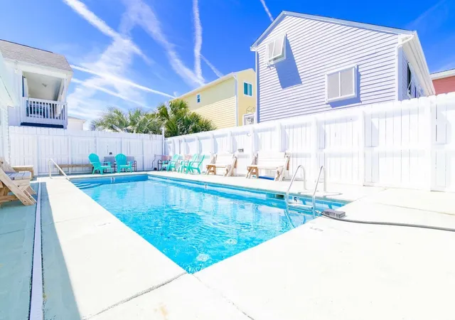 Photo 4 of Single family home for sale at 219 27Th Ave N, North Myrtle Beach, SC 29582 | MLS# 2620810 | Listing updated on 2026-09-29