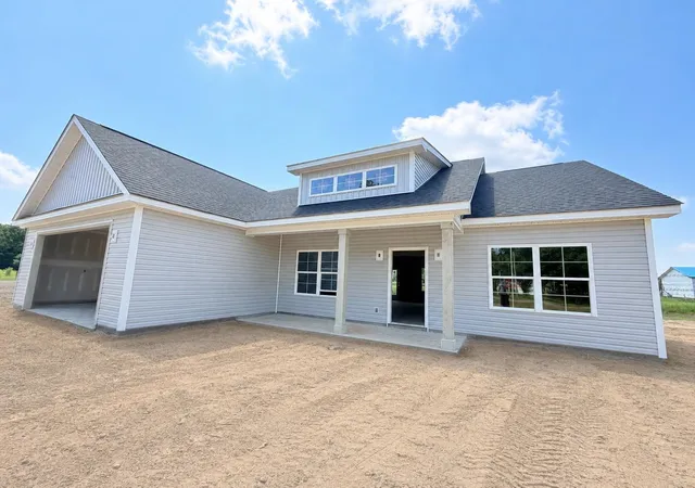 Photo 2 of Sale Pending at 2721 Loop Rd, Loris, SC 29569 | MLS# 2620847 | Listing updated on 2026-09-02