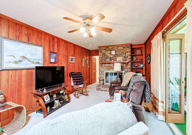 Photo 3 of Single family home for sale at 1624 Deer Park Ln, Surfside Beach, SC 29575 | MLS# 2620882 | Listing updated on 2026-09-08