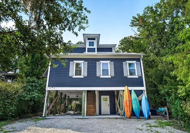 Photo 2 of Single family home for sale at 231 Watson Way, Pawleys Island, SC 29585 | MLS# 2620917 | Listing updated on 2026-09-29