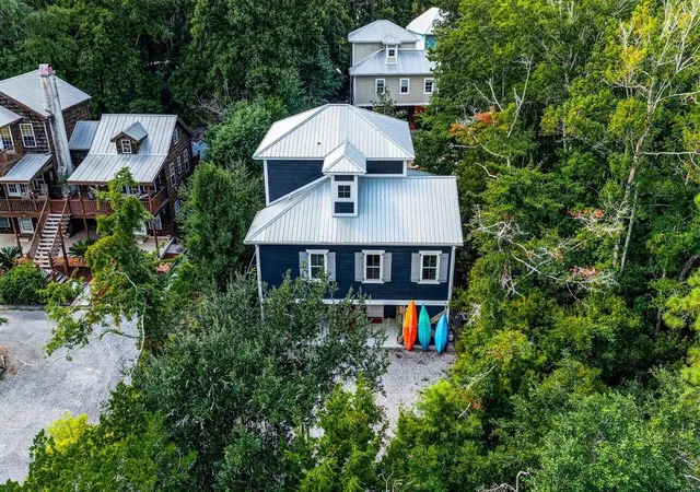 Photo 3 of Single family home for sale at 231 Watson Way, Pawleys Island, SC 29585 | MLS# 2620917 | Listing updated on 2026-09-29