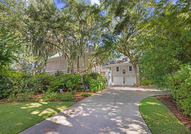 Photo 3 of Single family home for sale at 14 Flat Boat Ln, Pawleys Island, SC 29585 | MLS# 2620924 | Listing updated on 2026-09-01