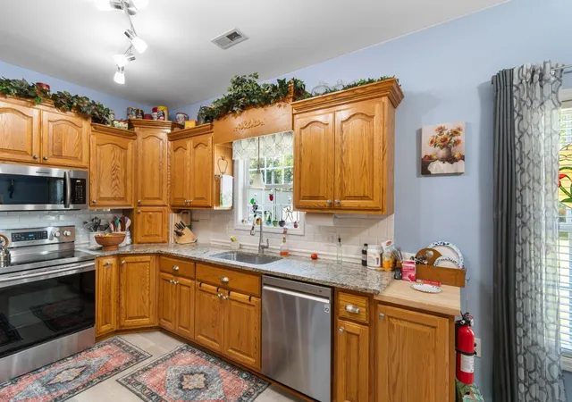 Photo 4 of Single family home for sale at 735 Four Mile Rd, Conway, SC 29526 | MLS# 2620942 | Listing updated on 2026-10-07