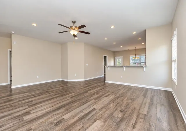 Photo 3 of Single family home for sale at 549 Hillsborough Dr, Conway, SC 29526 | MLS# 2620947 | Listing updated on 2026-09-07