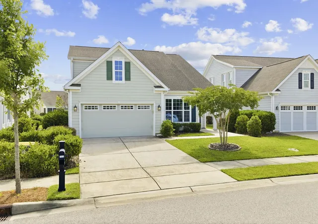 Photo 2 of Sale Pending at 2027 Silverspring Ln, Myrtle Beach, SC 29577 | MLS# 2621029 | Listing updated on 2026-09-14