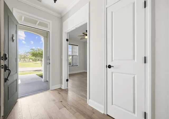 Photo 3 of Sale Pending at 2027 Silverspring Ln, Myrtle Beach, SC 29577 | MLS# 2621029 | Listing updated on 2026-09-14