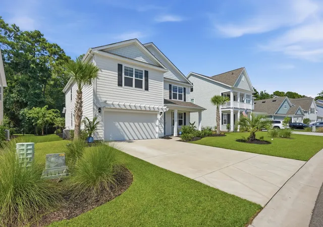 Photo 3 of Sale Pending at 3258 Moss Bridge Ln, Myrtle Beach, SC 29579 | MLS# 2621037 | Listing updated on 2026-09-14