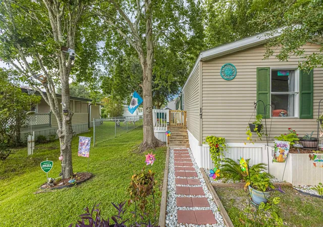 Photo 1 of Manufactured home for sale at 17 Musket St, Murrells Inlet, SC 29576 | MLS# 2621175 | Listing updated on 2026-09-09