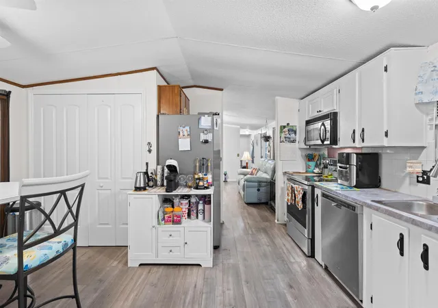 Photo 4 of Manufactured home for sale at 17 Musket St, Murrells Inlet, SC 29576 | MLS# 2621175 | Listing updated on 2026-09-22