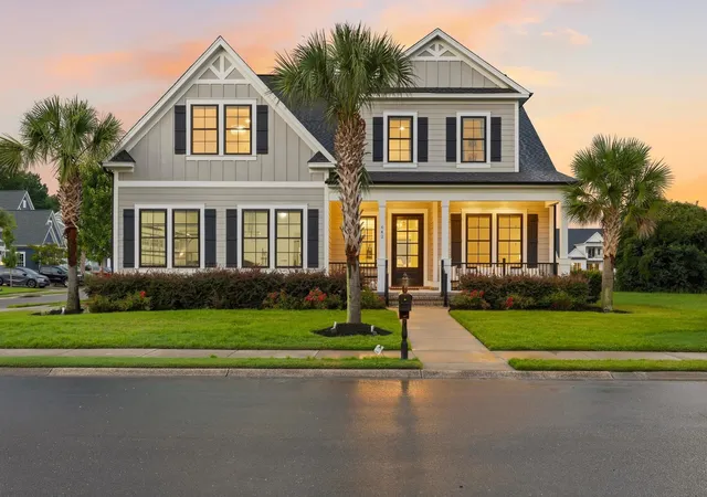 Photo 1 of Sale Pending at 642 Boone Hall Dr, Myrtle Beach, SC 29579 | MLS# 2621177 | Listing updated on 2026-09-10