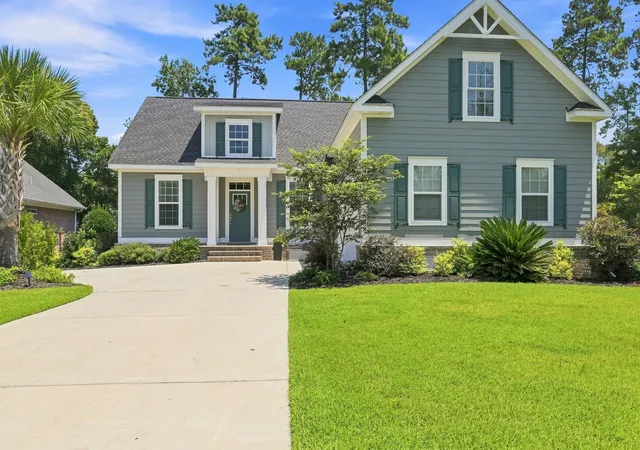 Photo 1 of Sale Pending at 724 Mcduffie Dr, Myrtle Beach, SC 29588 | MLS# 2621213 | Listing updated on 2026-09-08