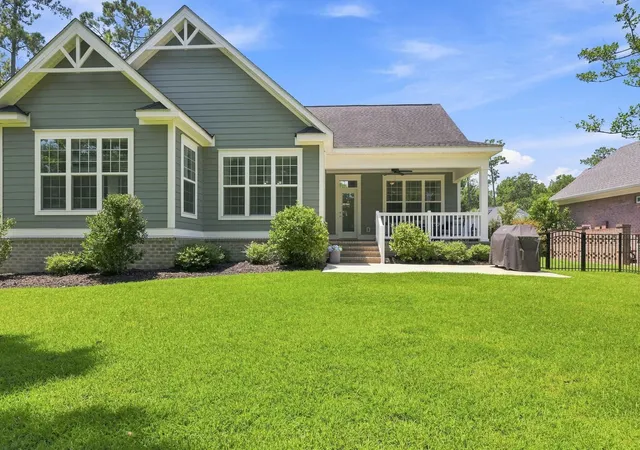 Photo 3 of Sale Pending at 724 Mcduffie Dr, Myrtle Beach, SC 29588 | MLS# 2621213 | Listing updated on 2026-09-08