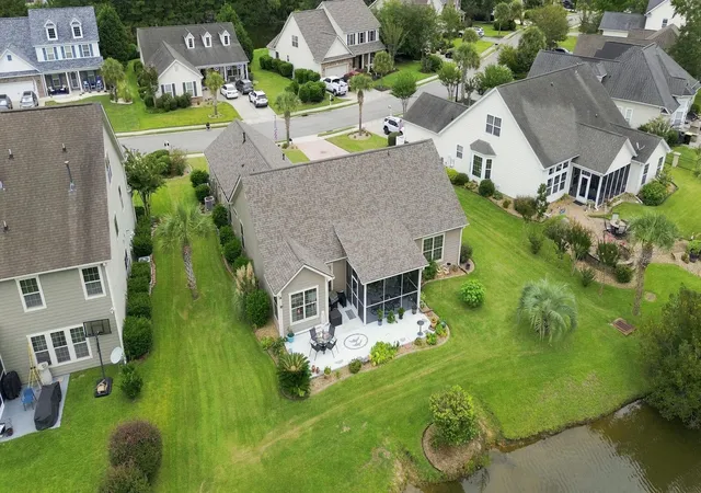Photo 3 of Single family home for sale at 437 Coral Harbor Dr, Myrtle Beach, SC 29588 | MLS# 2621275 | Listing updated on 2026-09-08