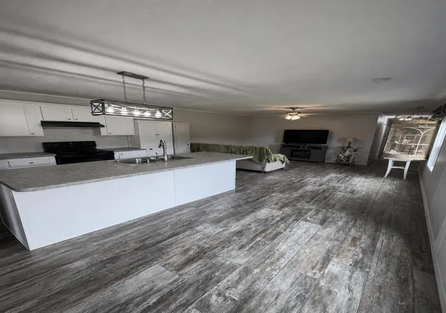 Photo 3 of Manufactured home for sale at 4224 Horse Pen Bay Rd, Aynor, SC 29511 | MLS# 2621335 | Listing updated on 2026-09-09