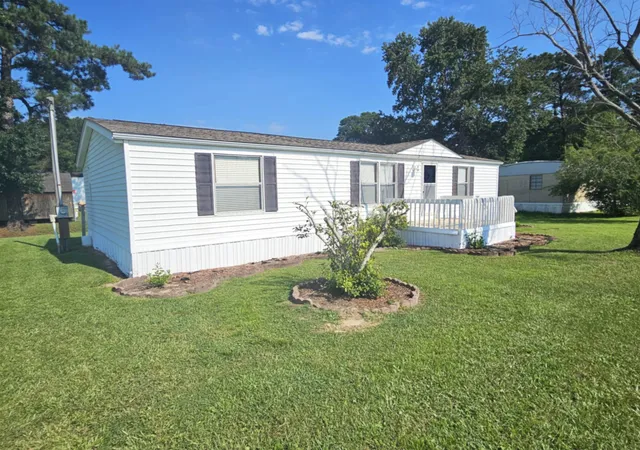 Photo 2 of Manufactured home for sale at 5545 Backwoods Rd, Myrtle Beach, SC 29588 | MLS# 2621338 | Listing updated on 2026-09-08
