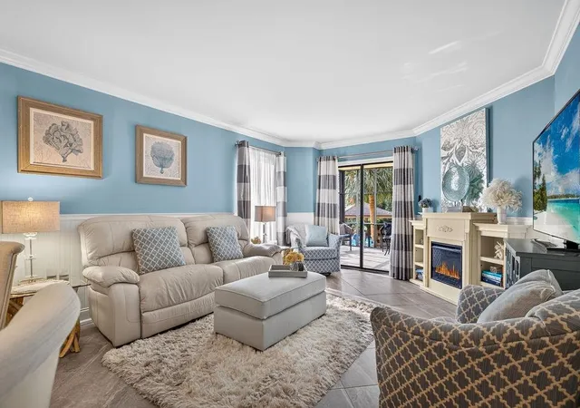 Listing Photo 5 - Condo for sale in building located at 310 73Rd Ave N, Myrtle Beach, SC 29572 - Unit #1B