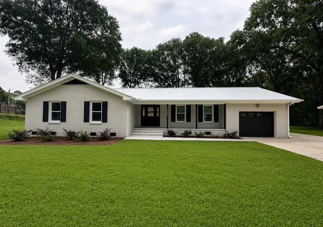 Photo 1 of Single family home for sale at 3700 Limerick Rd, Myrtle Beach, SC 29579 | MLS# 2621381 | Listing updated on 2026-10-06